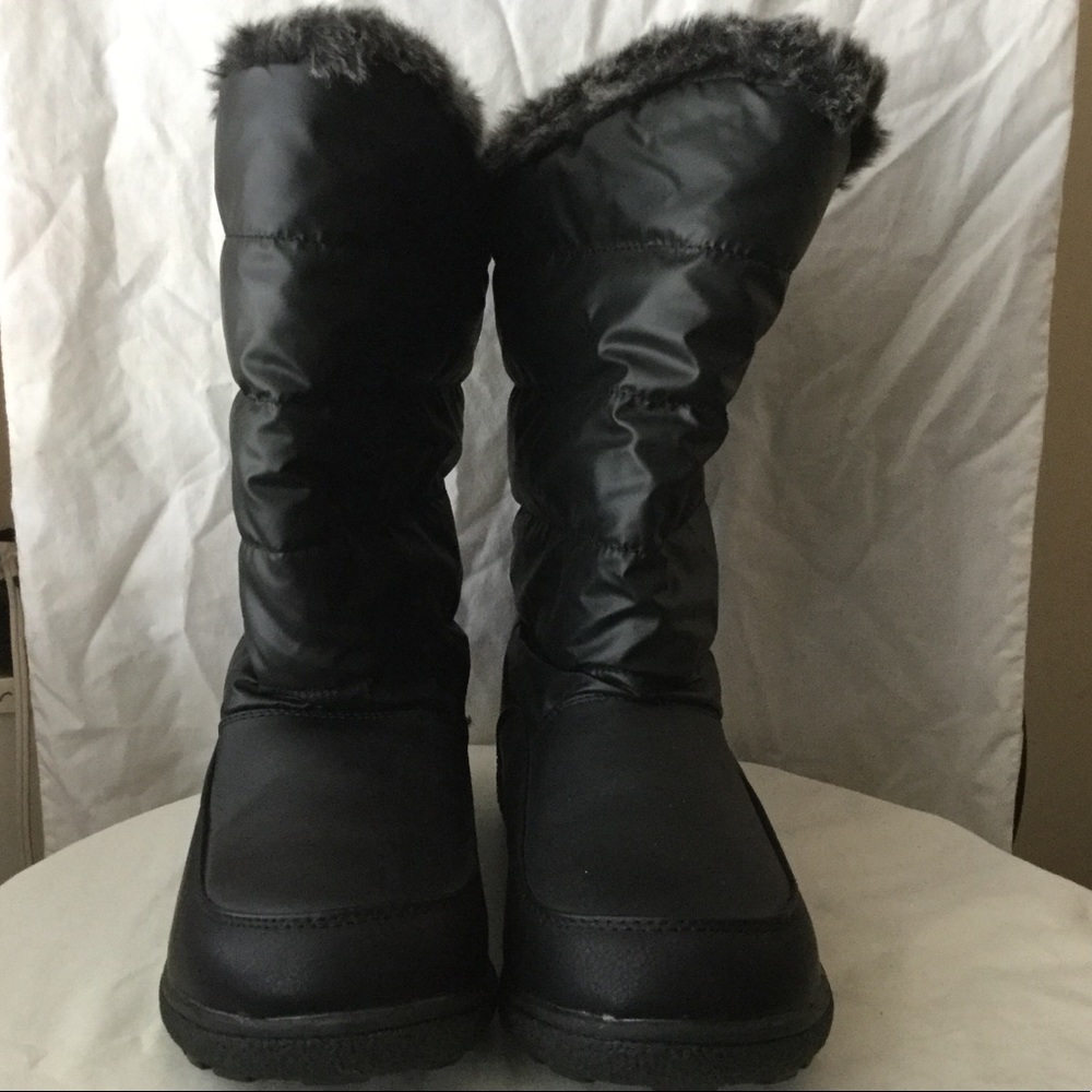 London Fog Black Boots
